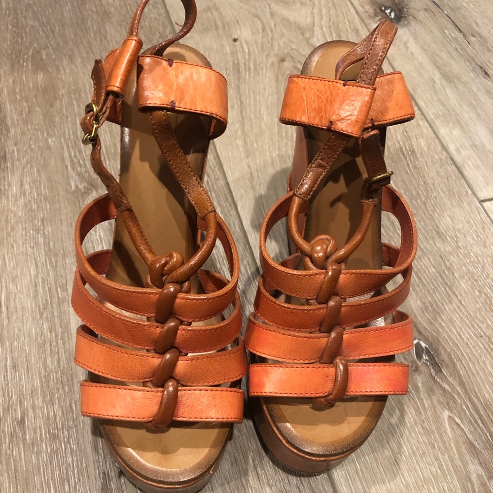 Chloe Leather Cage Wedges Sandal